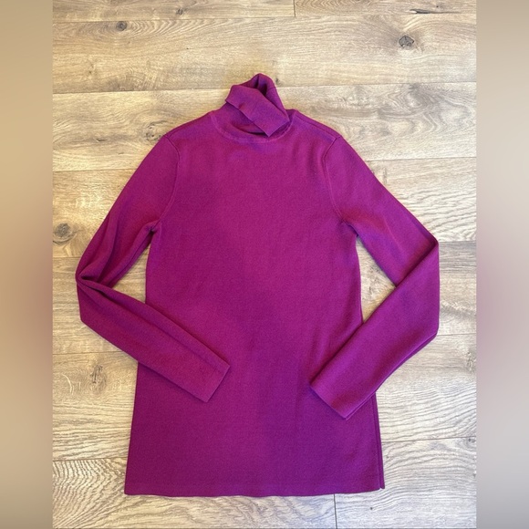 Chico's Sweaters - Chicos Turtleneck Top Size 0 Small Fuchsia Ribbed Classic Soft Knit Stretchy